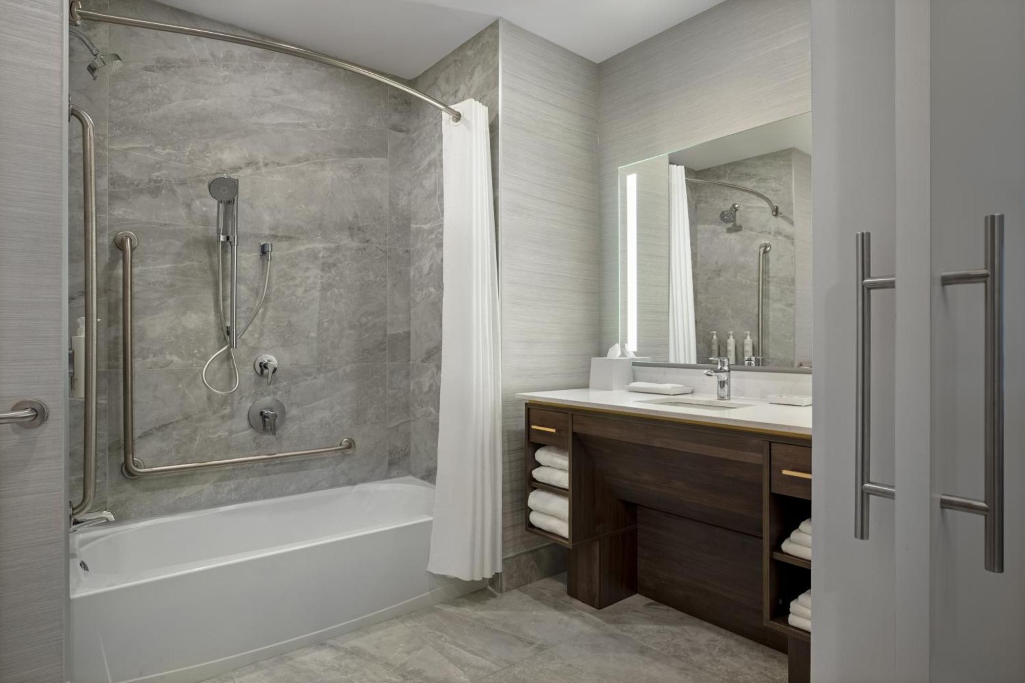 Home2 Suites By Hilton ฮันต์สวิลล์ ภายนอก รูปภาพ